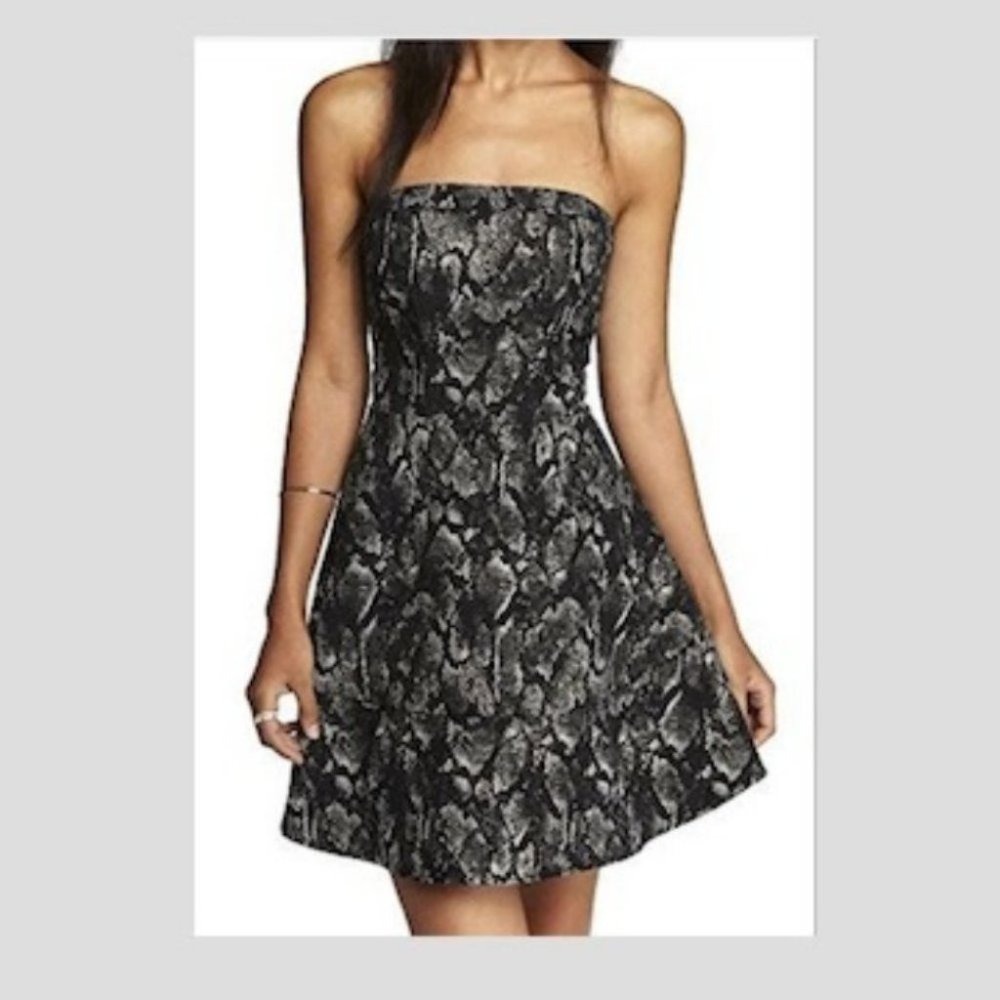 Express Fit Flare Strapless Metallic Print Dress